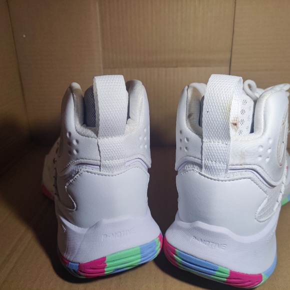 PEAK (Tony Parker) basketball shoes - Picture 10 of 10